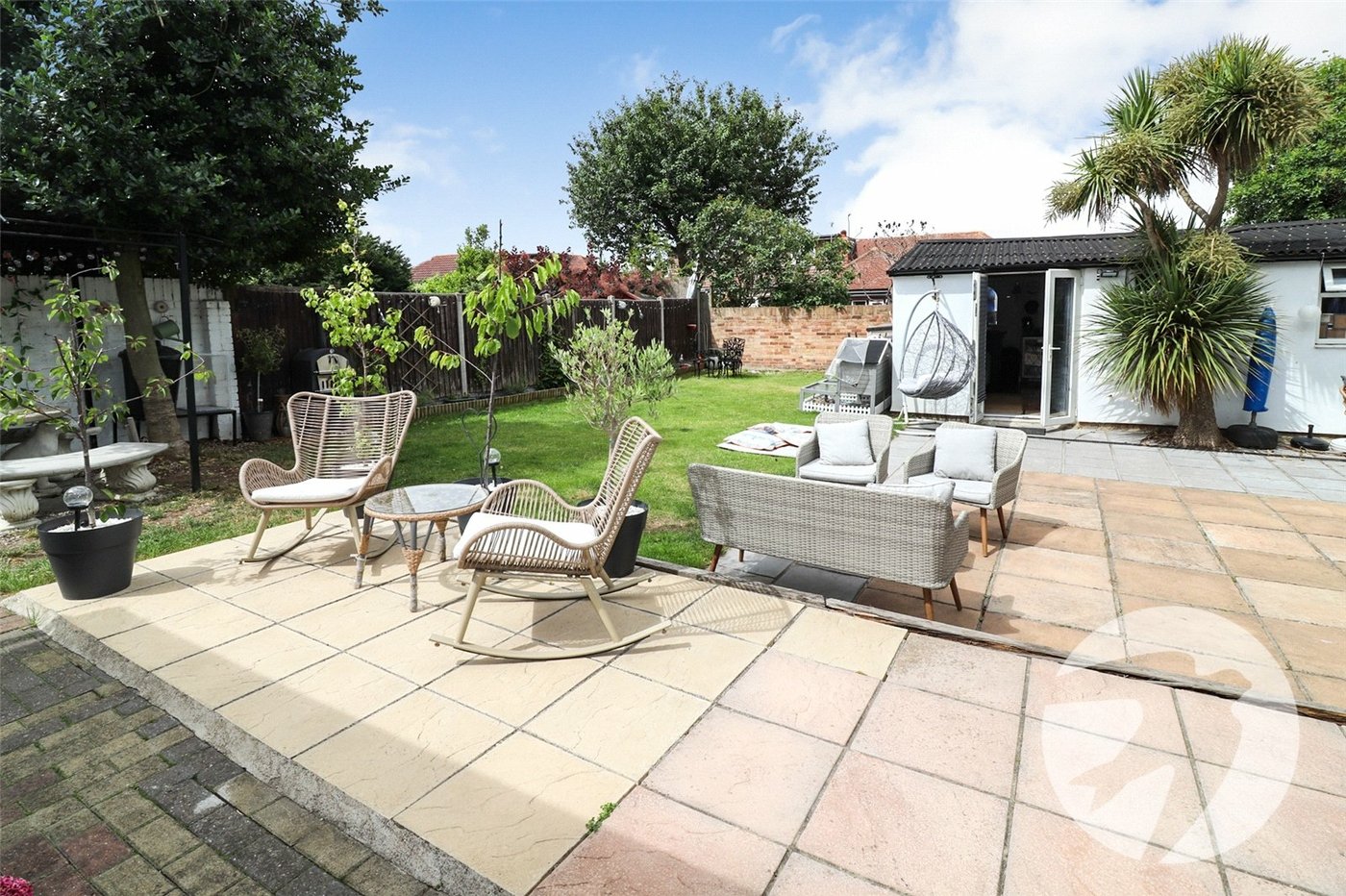 4 bedroom bungalow for sale in Northumberland Heath | Robinson Jackson