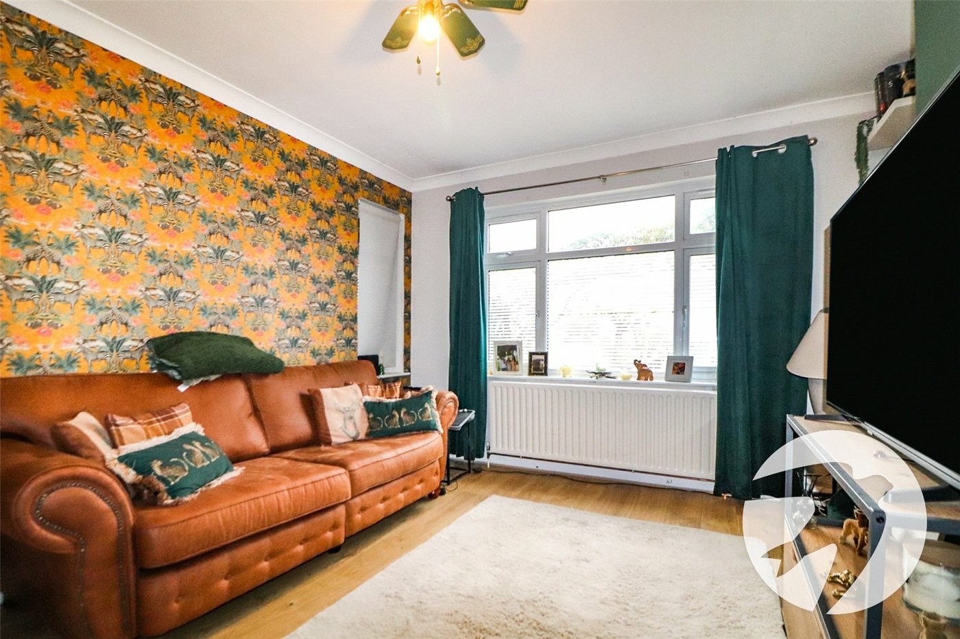 4 bedroom bungalow for sale in Northumberland Heath | Robinson Jackson