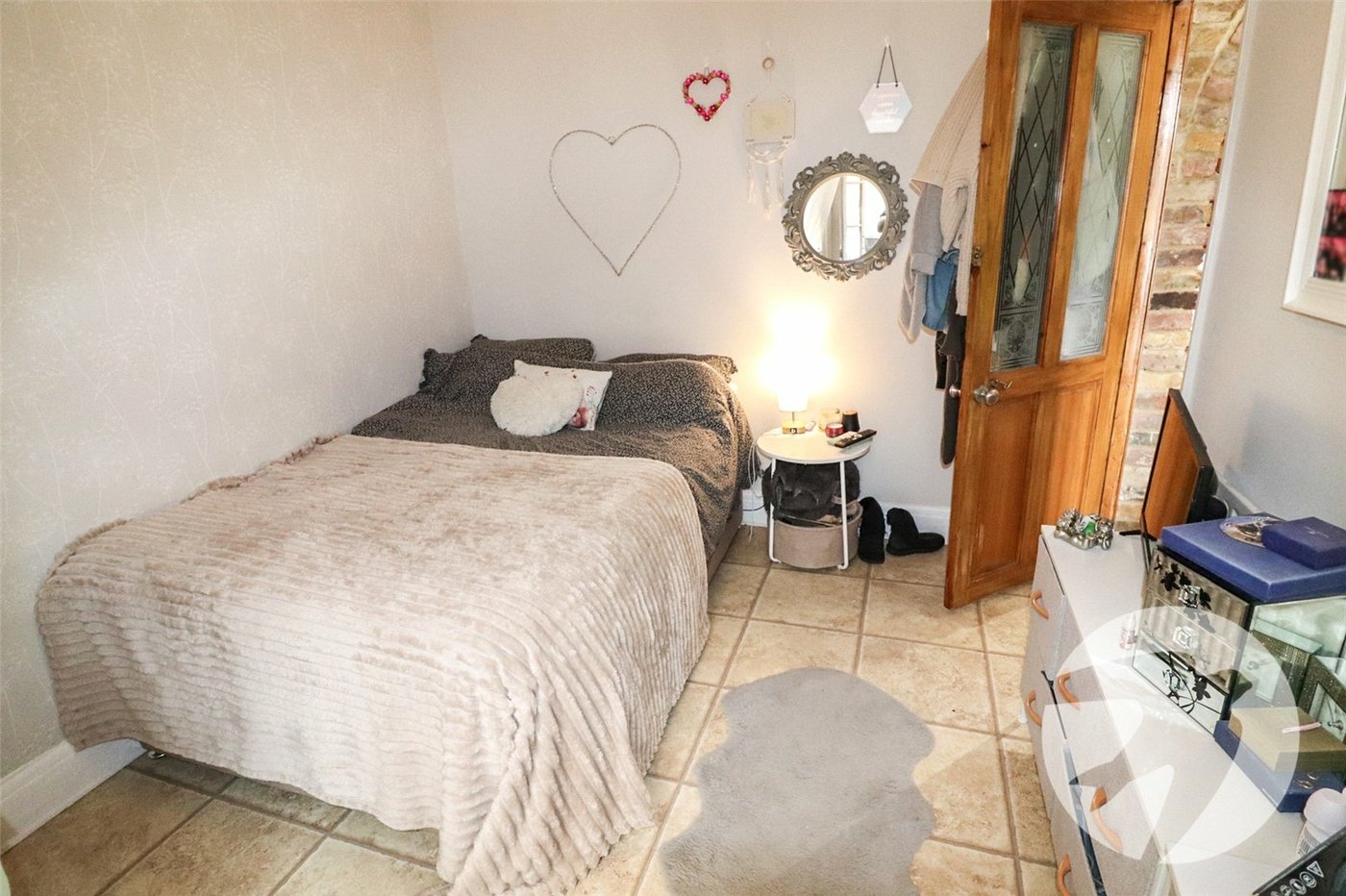 4 bedroom bungalow for sale in Northumberland Heath | Robinson Jackson