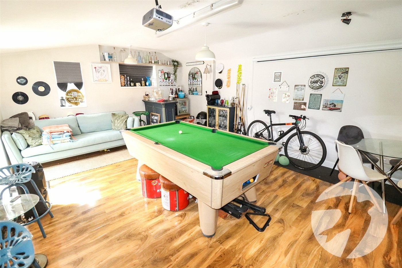 4 bedroom bungalow for sale in Northumberland Heath | Robinson Jackson