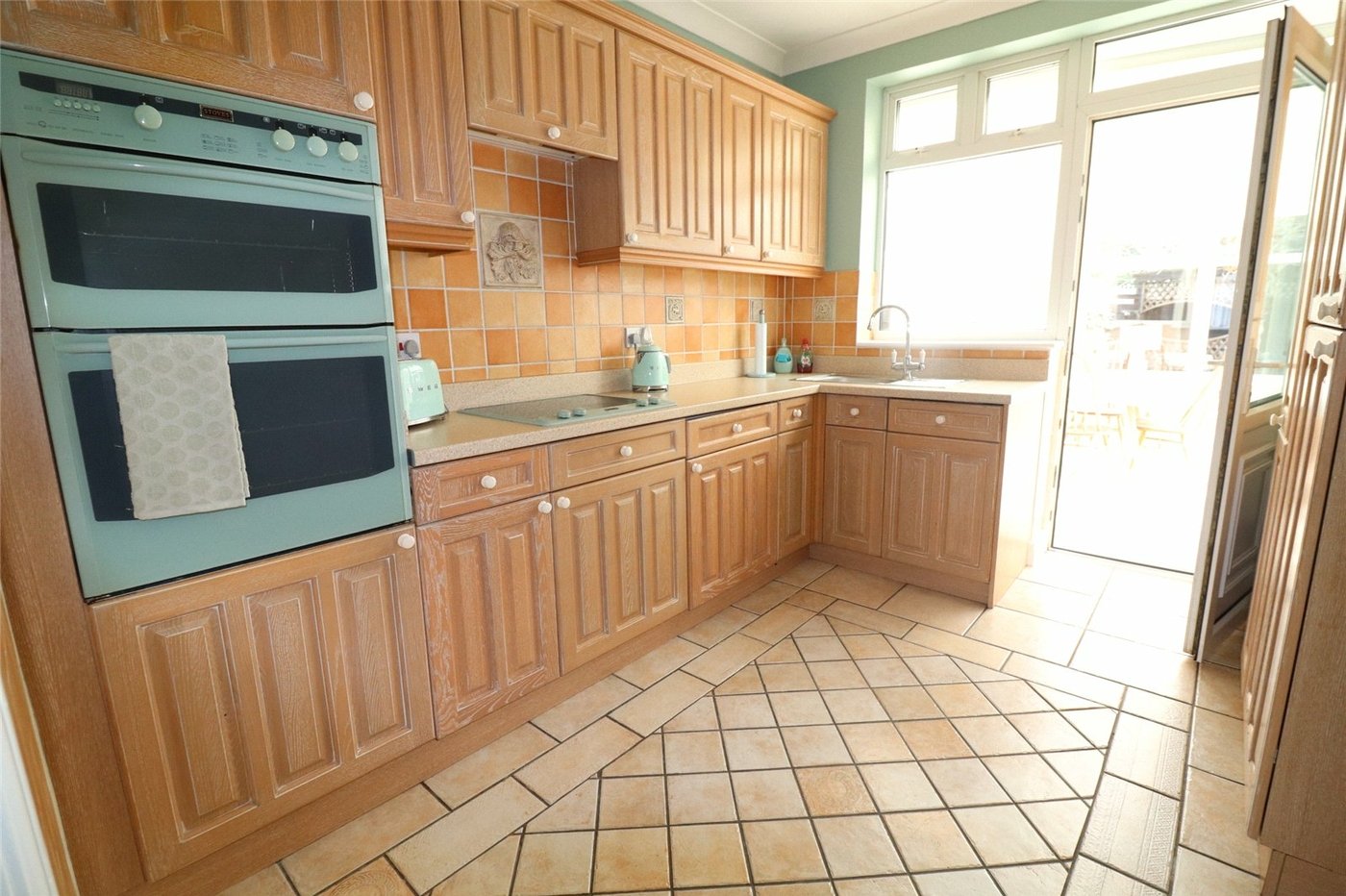2 bedroom bungalow for sale in Northumberland Heath | Robinson Jackson