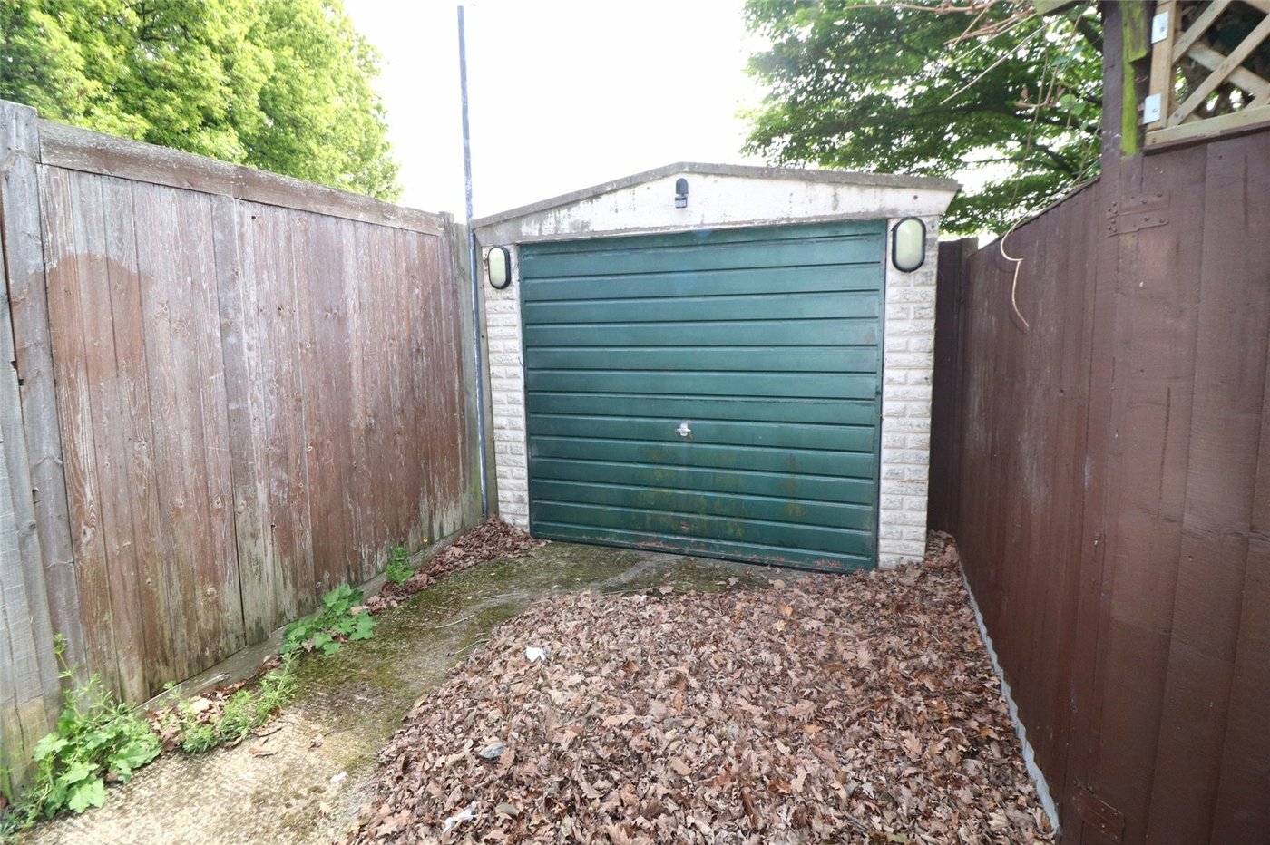 2 bedroom bungalow for sale in Northumberland Heath | Robinson Jackson