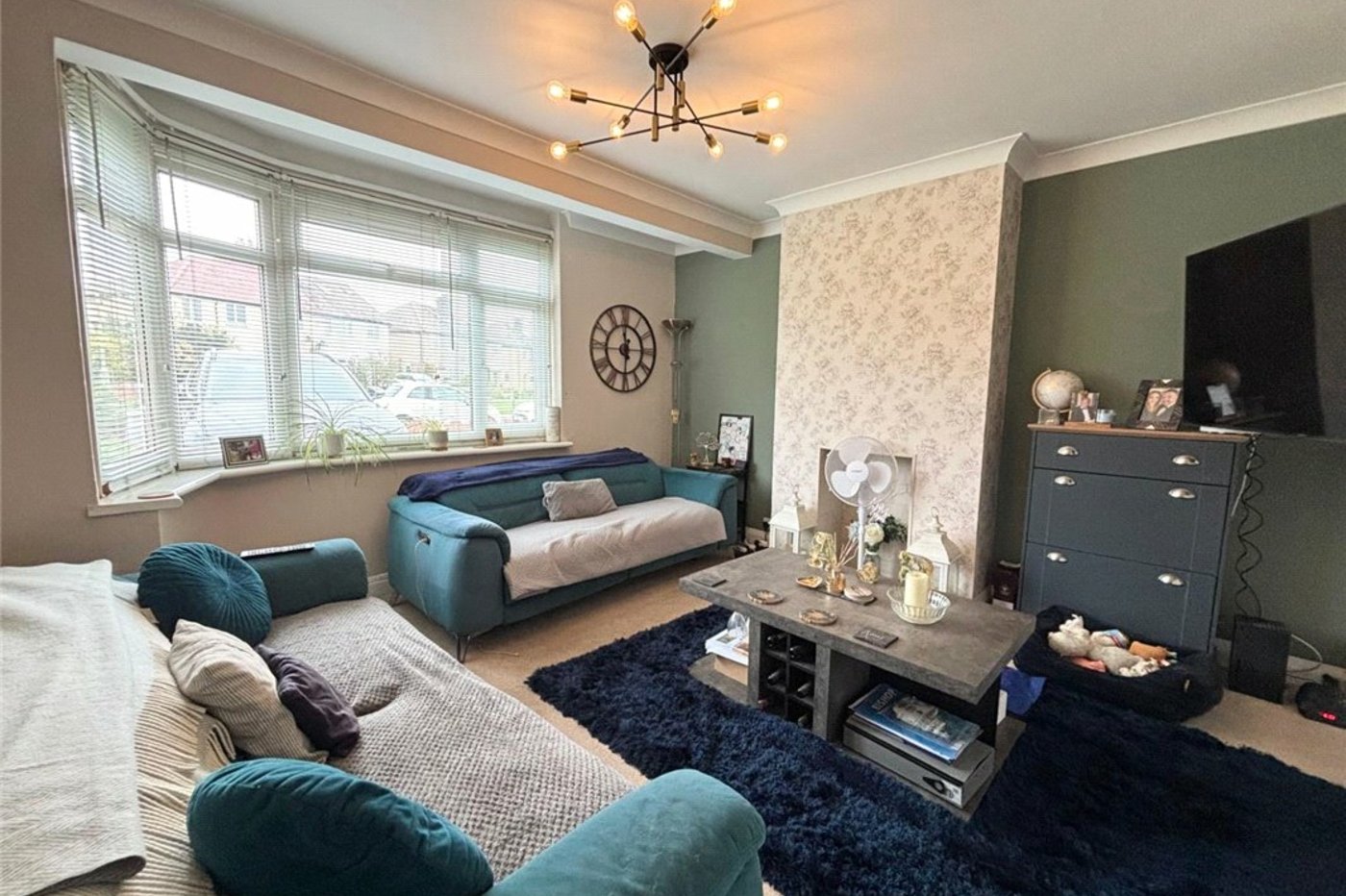 2 bedroom property for sale in Orpington | Robinson Jackson