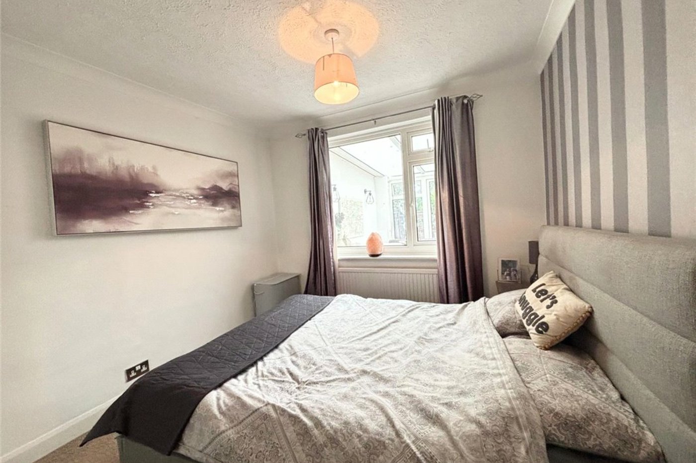 2 bedroom property for sale in Orpington | Robinson Jackson