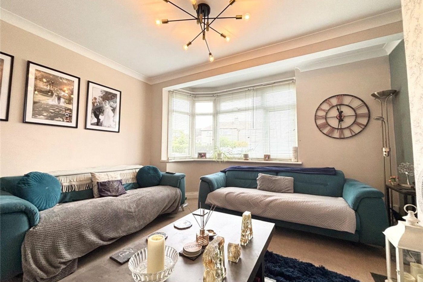 2 bedroom property for sale in Orpington | Robinson Jackson
