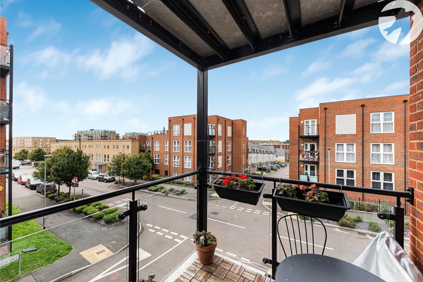 2 bedroom property for sale in Dartford | Robinson Jackson