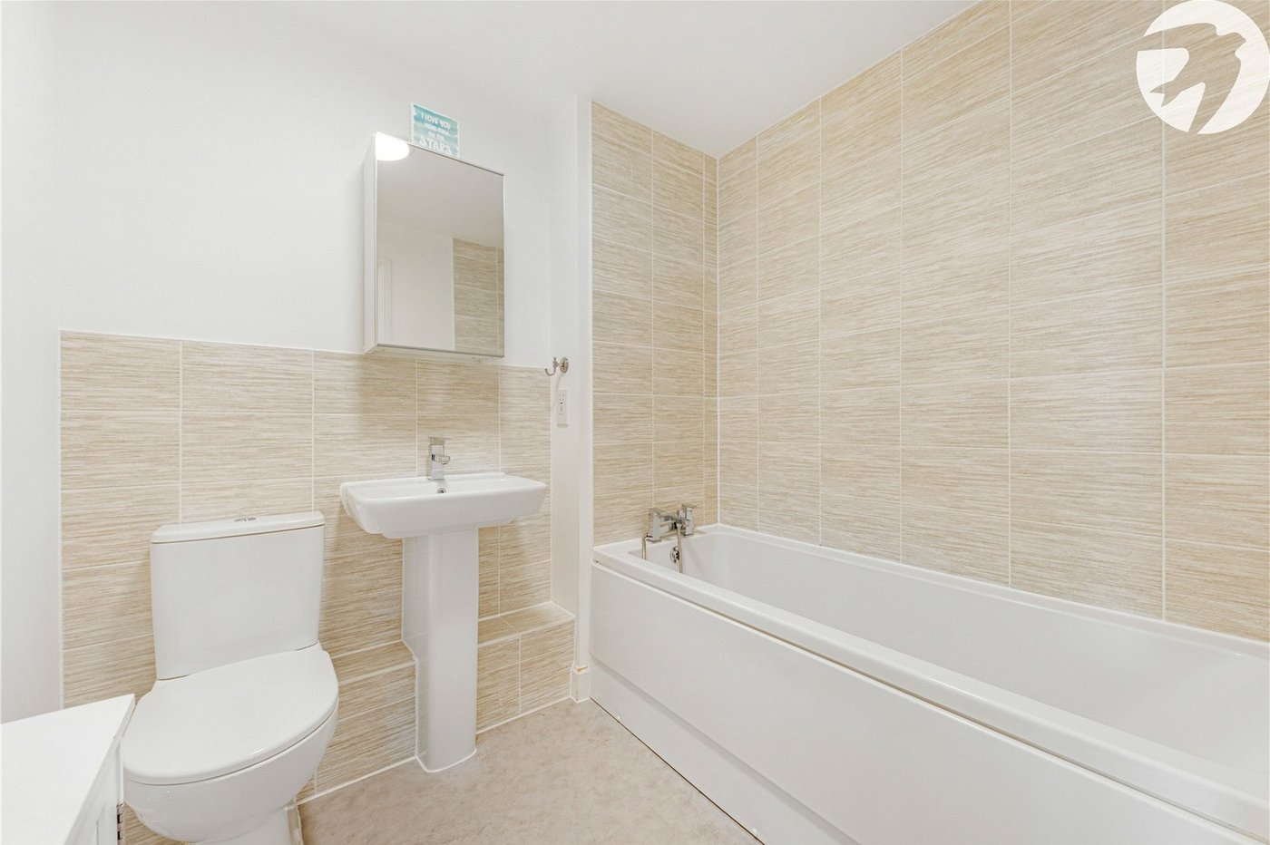 2 bedroom property for sale in Dartford | Robinson Jackson