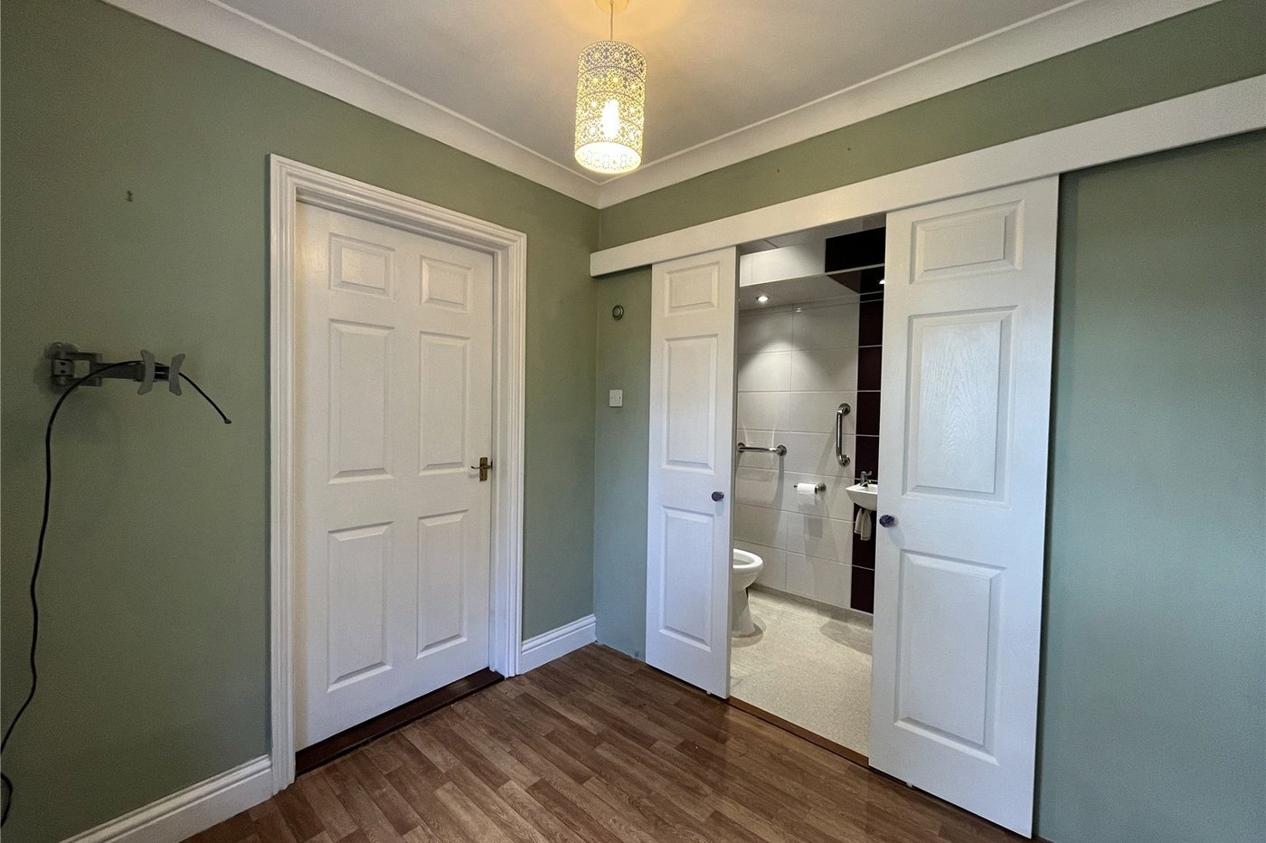 4 bedroom house for sale in Walderslade | Robinson Michael & Jackson