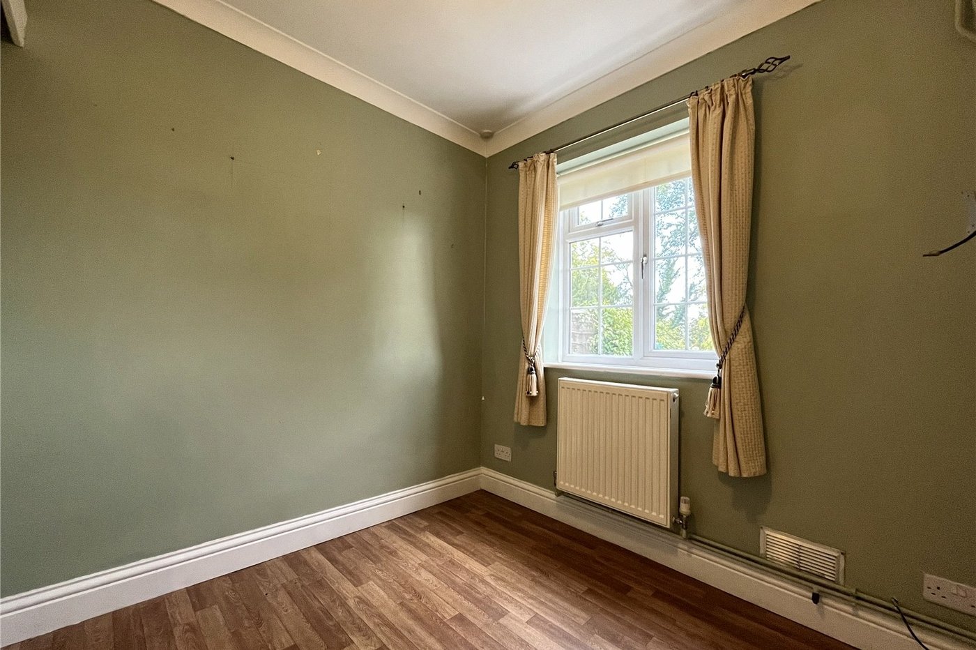 4 bedroom house for sale in Walderslade | Robinson Michael & Jackson