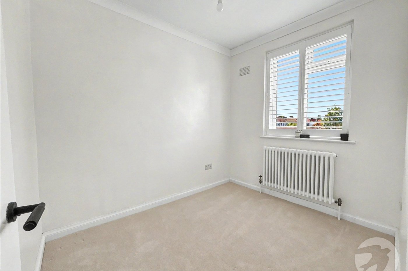 2 bedroom house for sale in Sidcup | Robinson Jackson