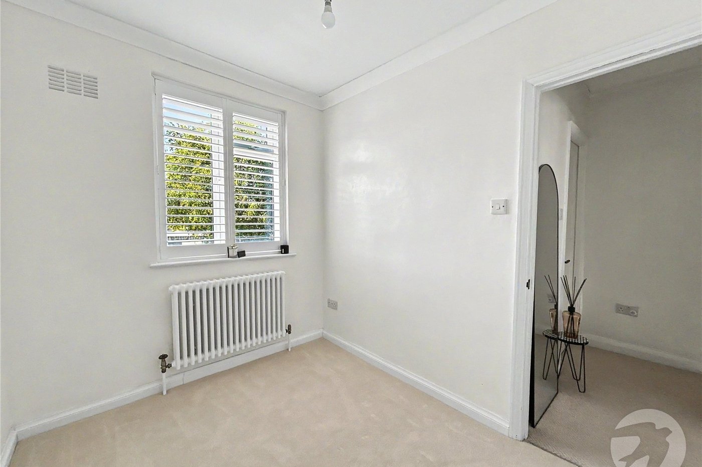 2 bedroom house for sale in Sidcup | Robinson Jackson