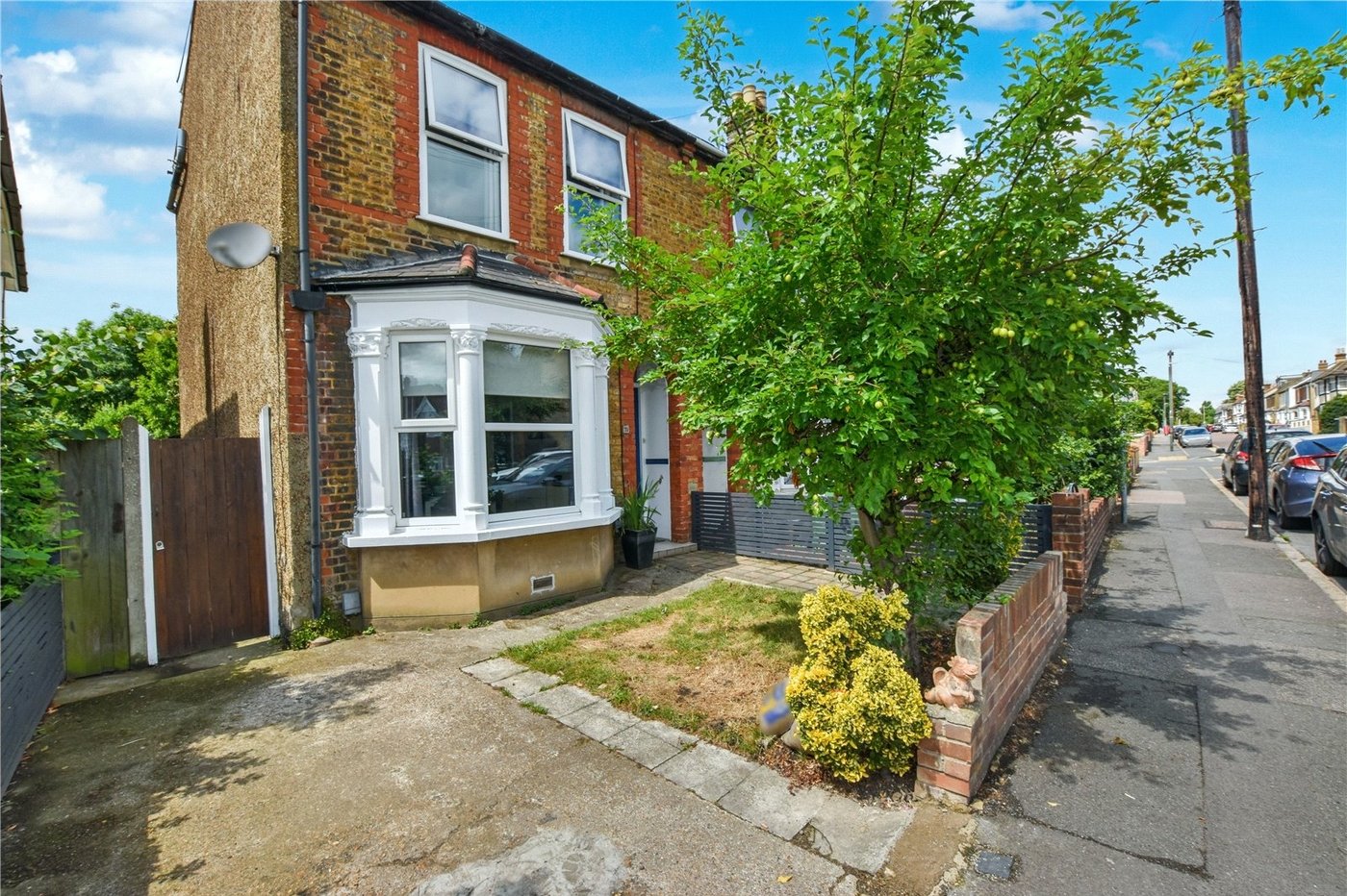 4 bedroom house for sale in Bexleyheath | Robinson Jackson