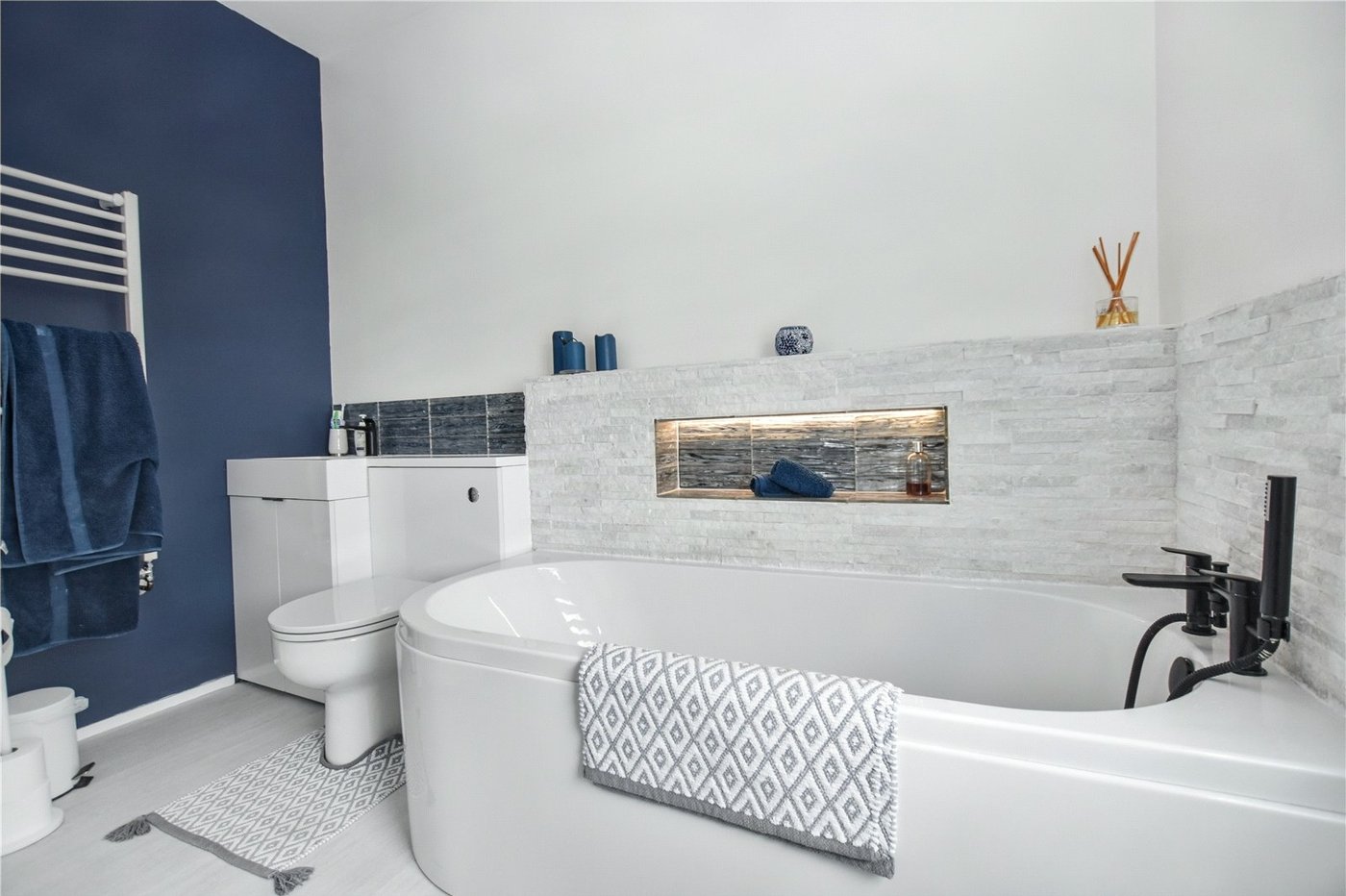 4 bedroom house for sale in Bexleyheath | Robinson Jackson