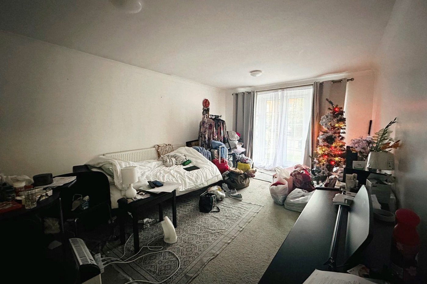 2 bedroom property for sale in Bromley | Robinson Jackson