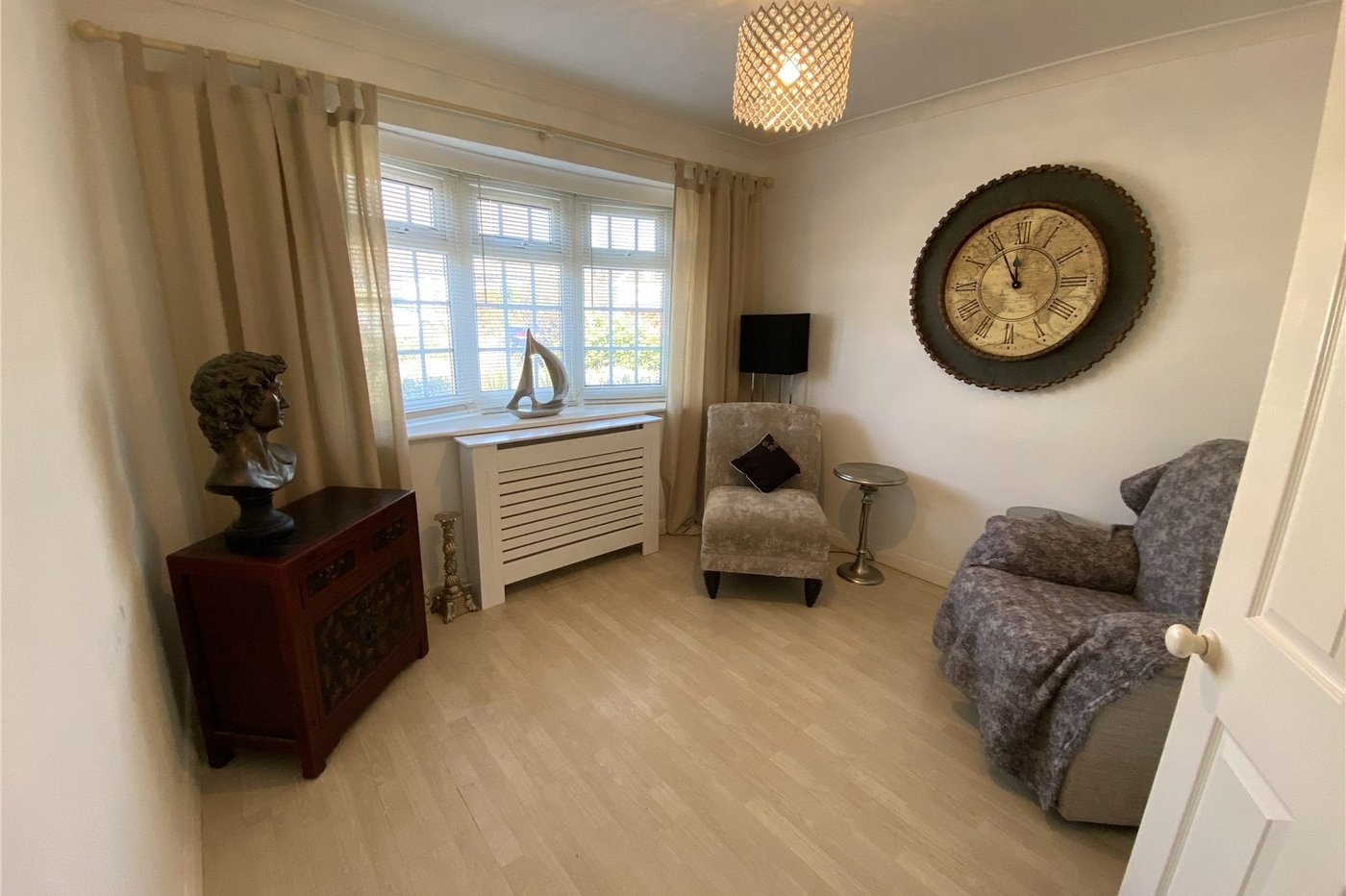 3 bedroom bungalow for sale in Bexley | Robinson Jackson