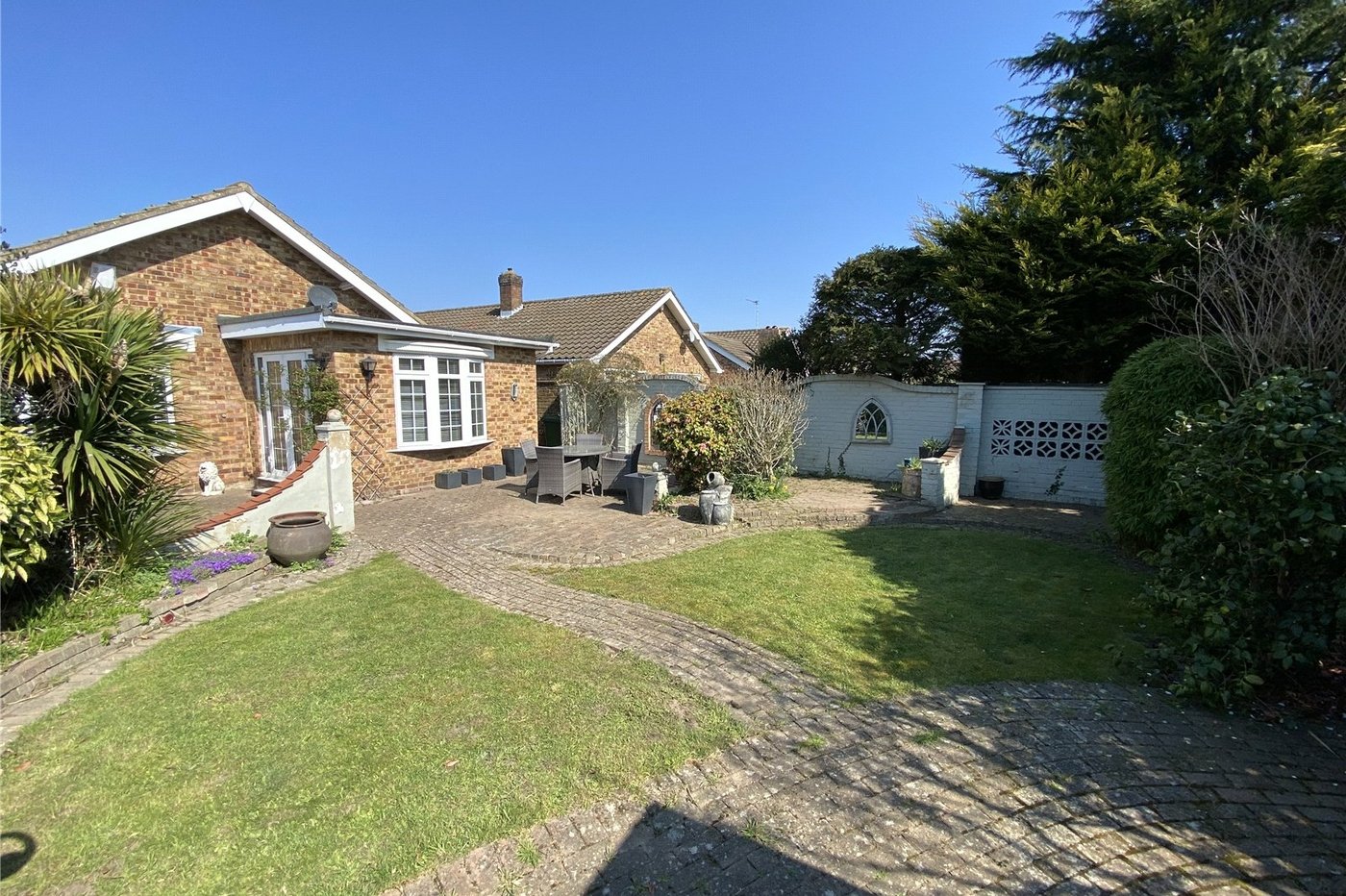 3 bedroom bungalow for sale in Bexley | Robinson Jackson