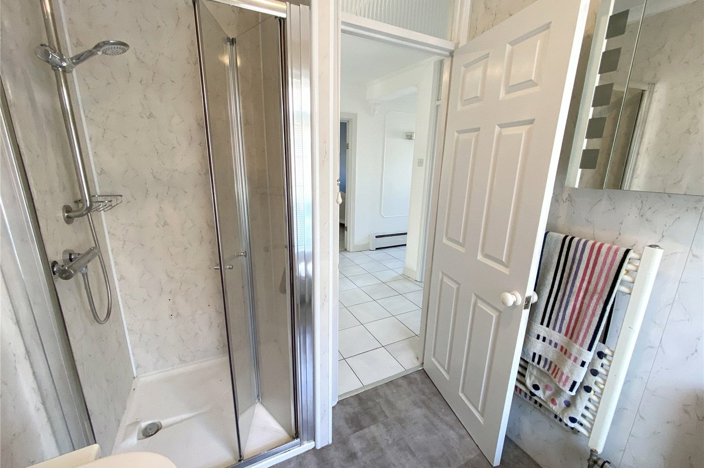 3 bedroom bungalow for sale in Bexley | Robinson Jackson