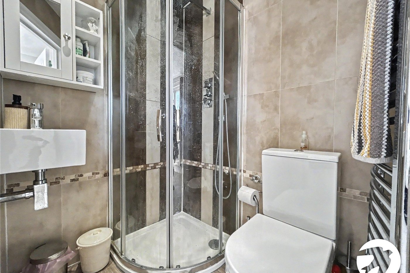 3 bedroom bungalow for sale in Bexley | Robinson Jackson