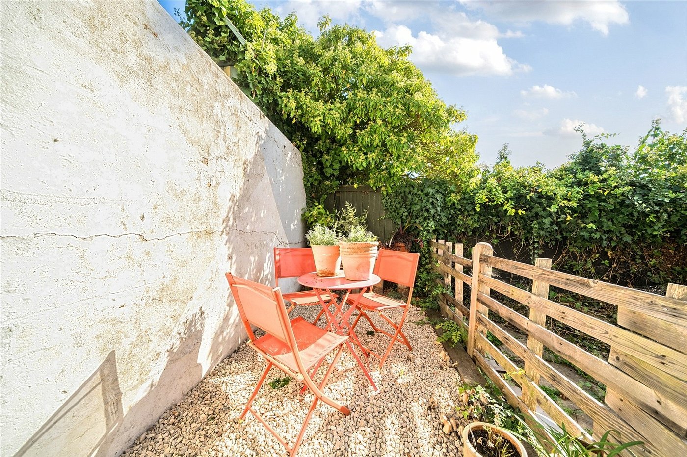 2 bedroom property for sale in Sydenham | Robinson Jackson