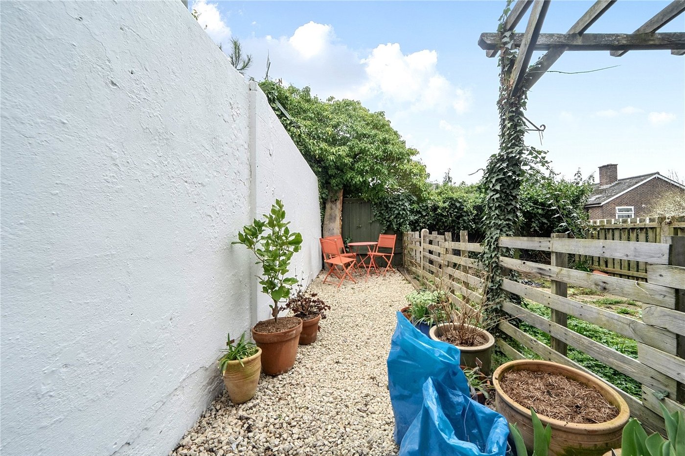 2 bedroom property for sale in Sydenham | Robinson Jackson