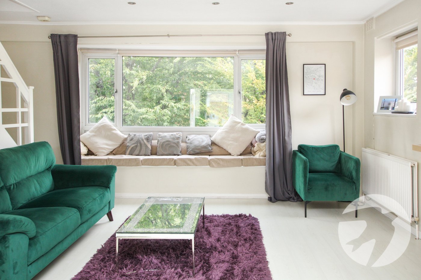 2 bedroom property for sale in London | Robinson Jackson