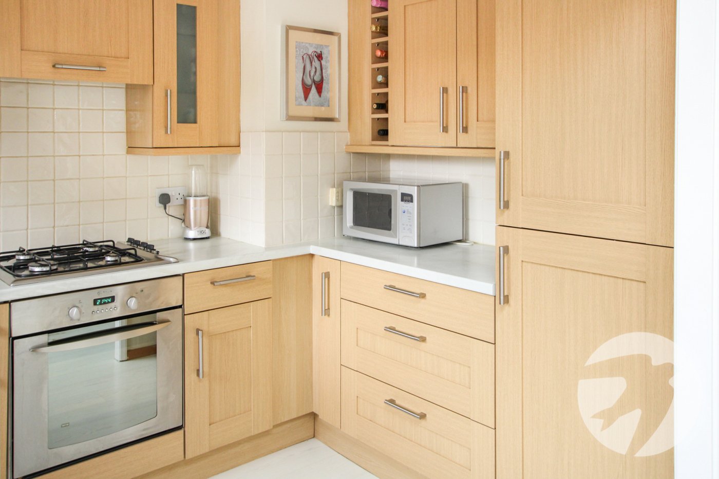 2 bedroom property for sale in London | Robinson Jackson