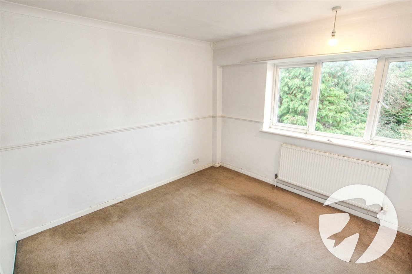 2 bedroom property for sale in London | Robinson Jackson