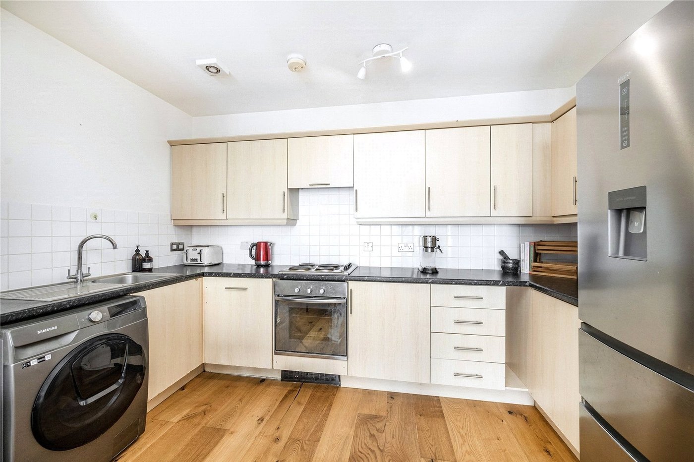 1 bedroom property for sale in Hither Green | Robinson Jackson