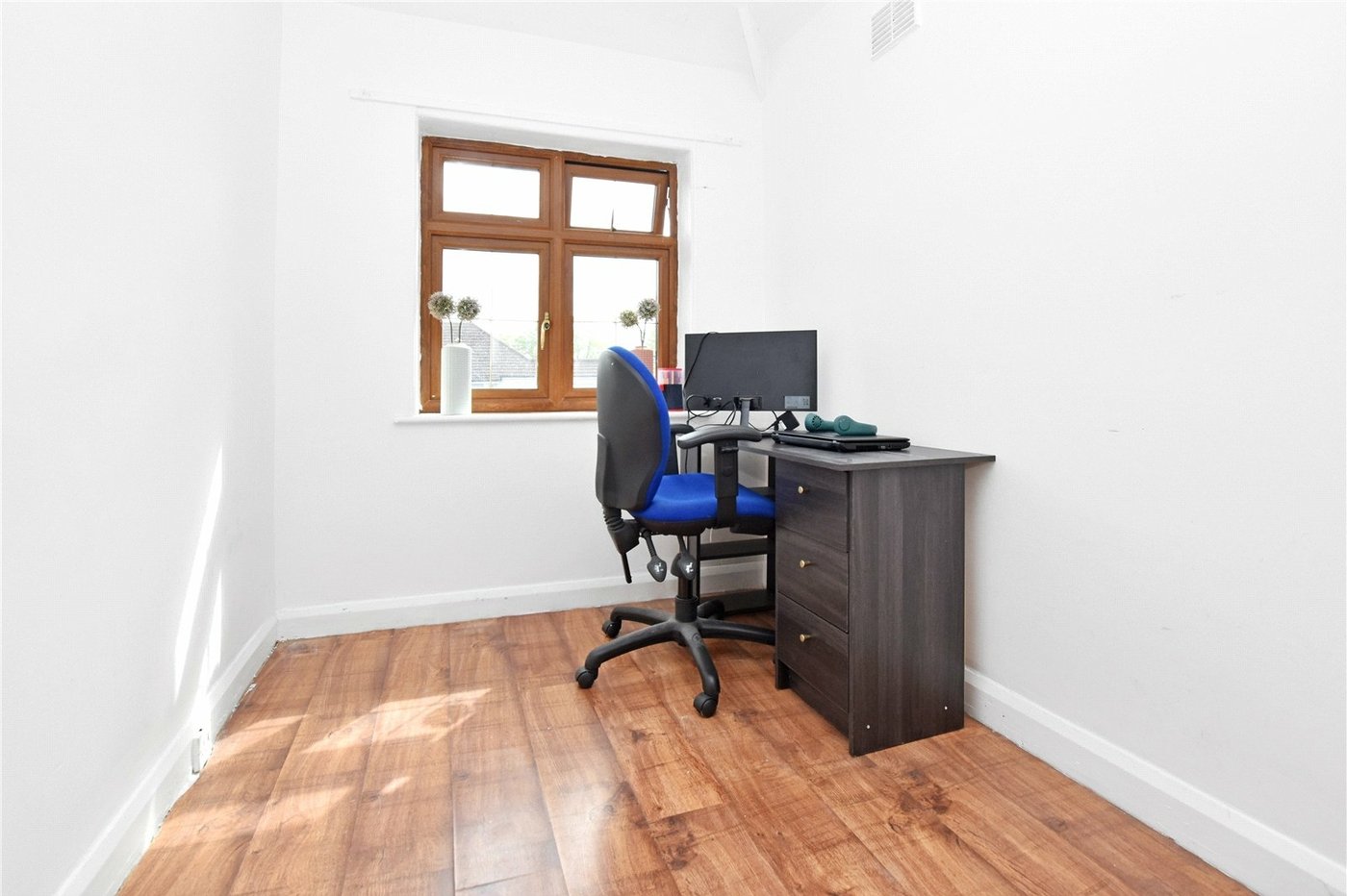 4 bedroom house for sale in Bexleyheath | Robinson Jackson