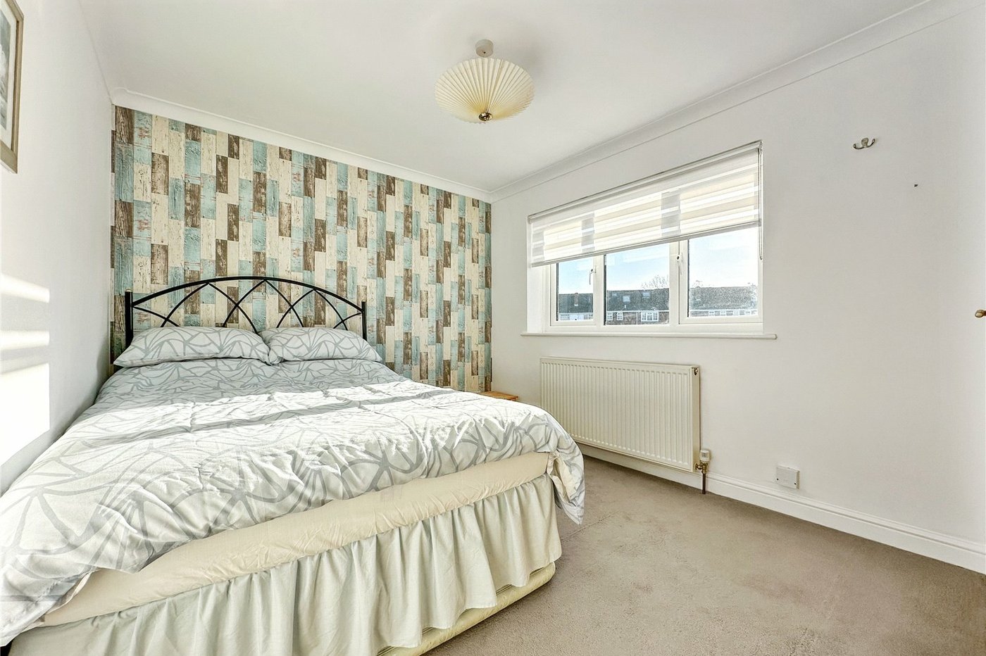 3 bedroom house for sale in Rainham | Robinson Michael & Jackson