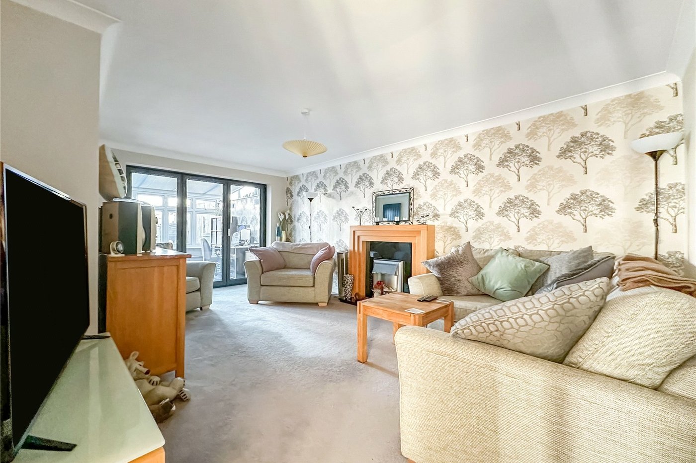 3 bedroom house for sale in Rainham | Robinson Michael & Jackson