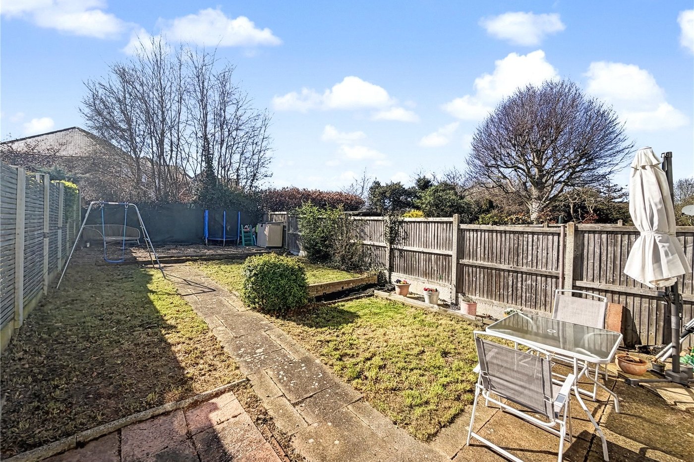 3 bedroom house for sale in Rainham | Robinson Michael & Jackson