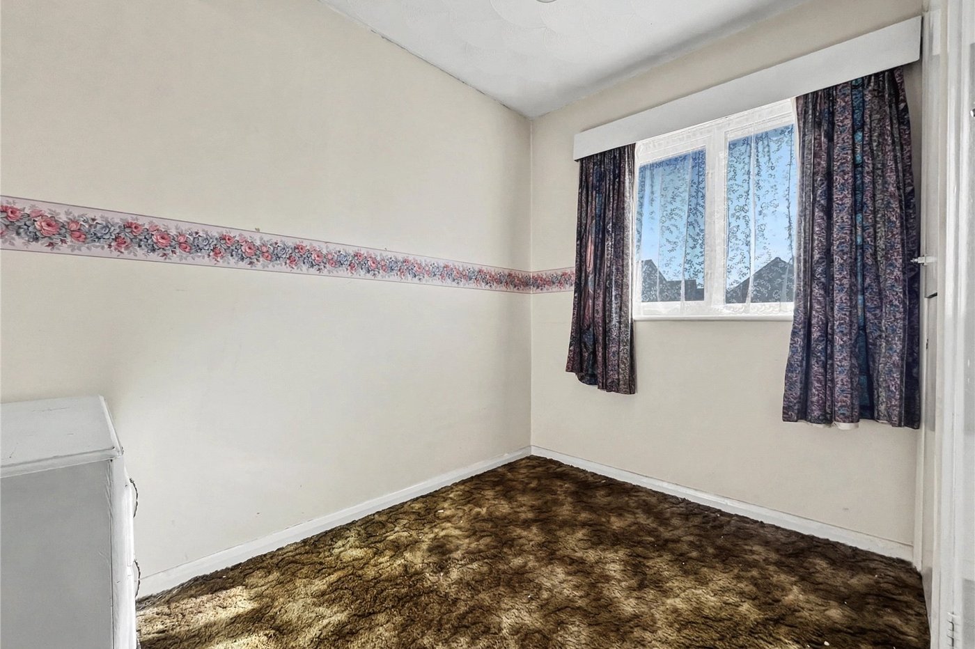 4 bedroom house for sale in Rainham | Robinson Michael & Jackson