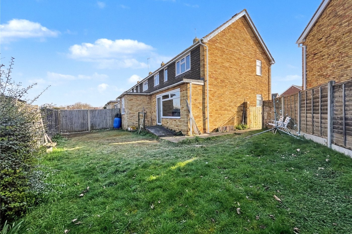 4 bedroom house for sale in Rainham | Robinson Michael & Jackson