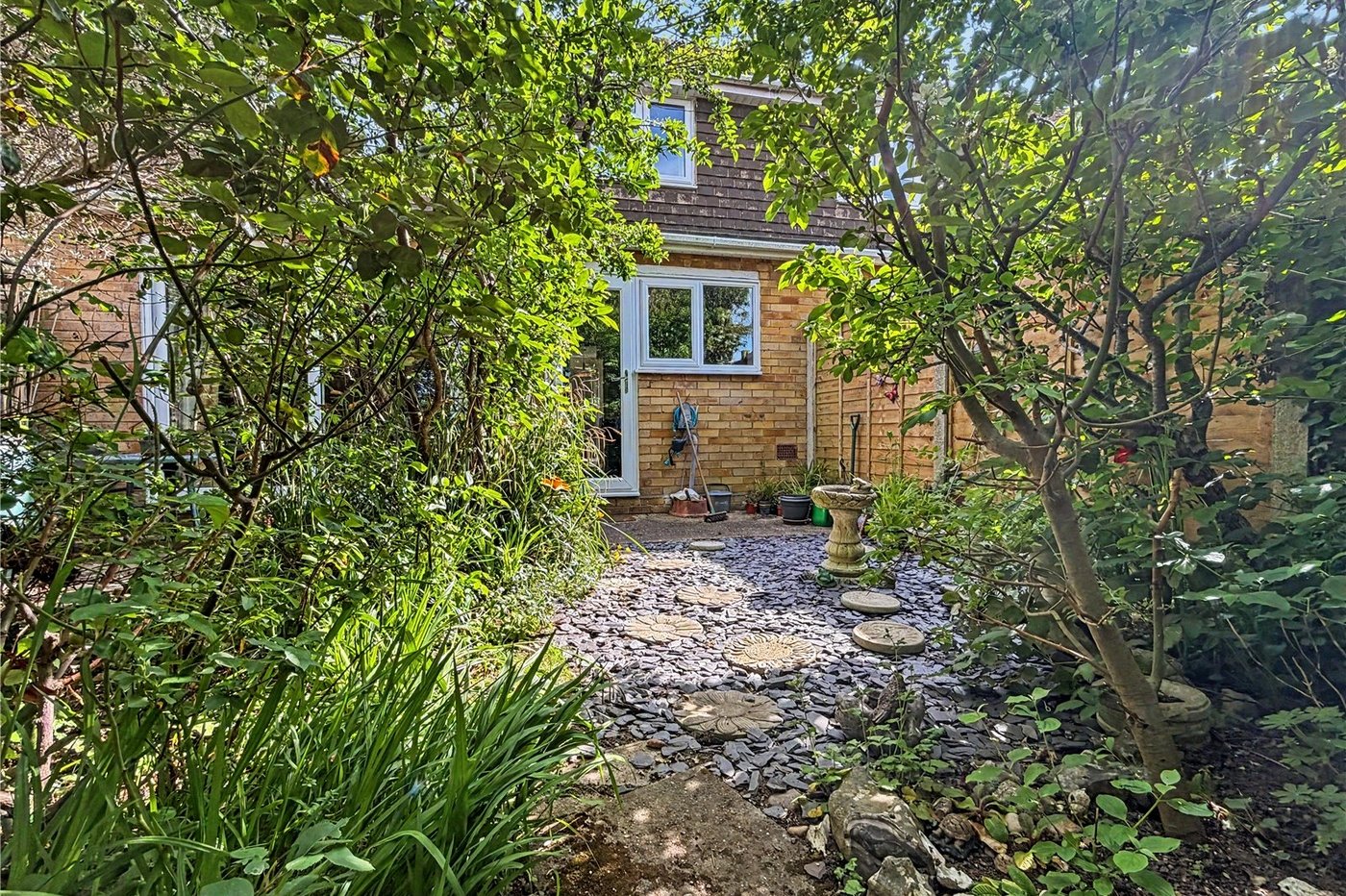 3 bedroom house for sale in Rainham | Robinson Michael & Jackson