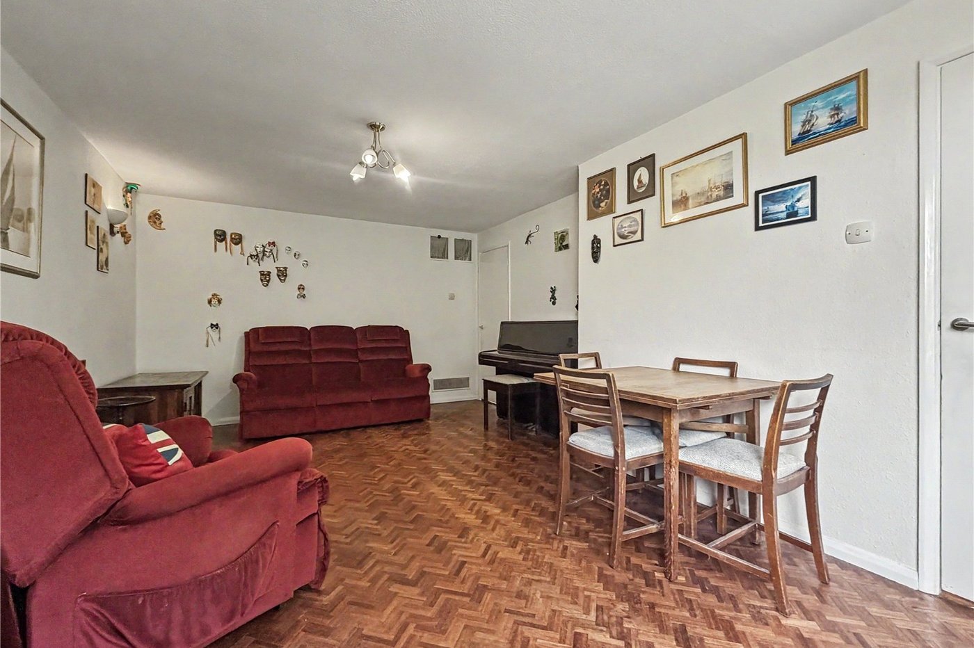 3 bedroom house for sale in Rainham | Robinson Michael & Jackson