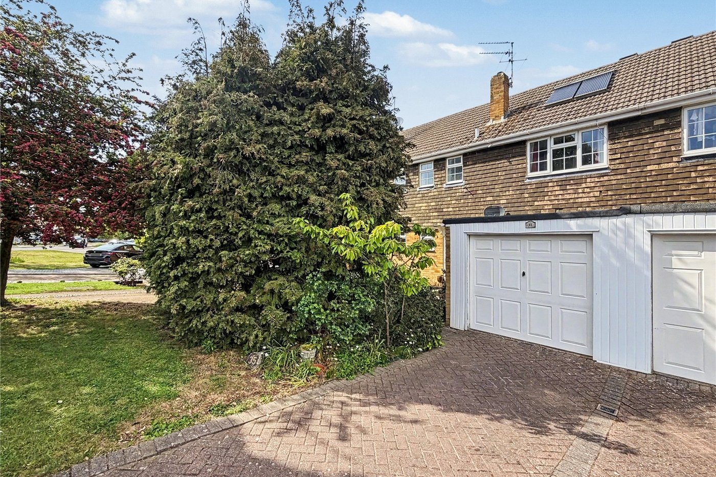 3 bedroom house for sale in Rainham | Robinson Michael & Jackson