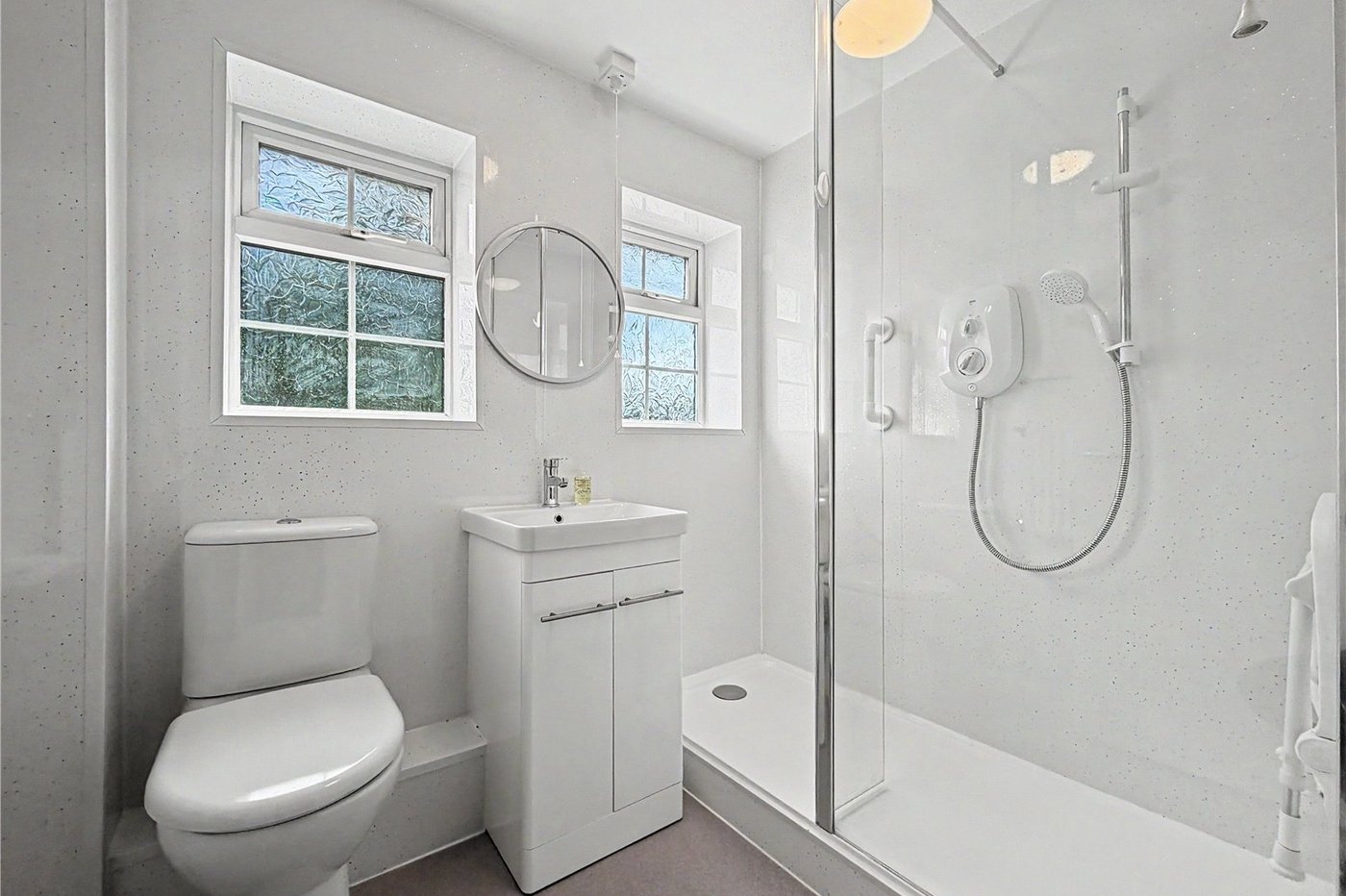 3 bedroom house for sale in Rainham | Robinson Michael & Jackson