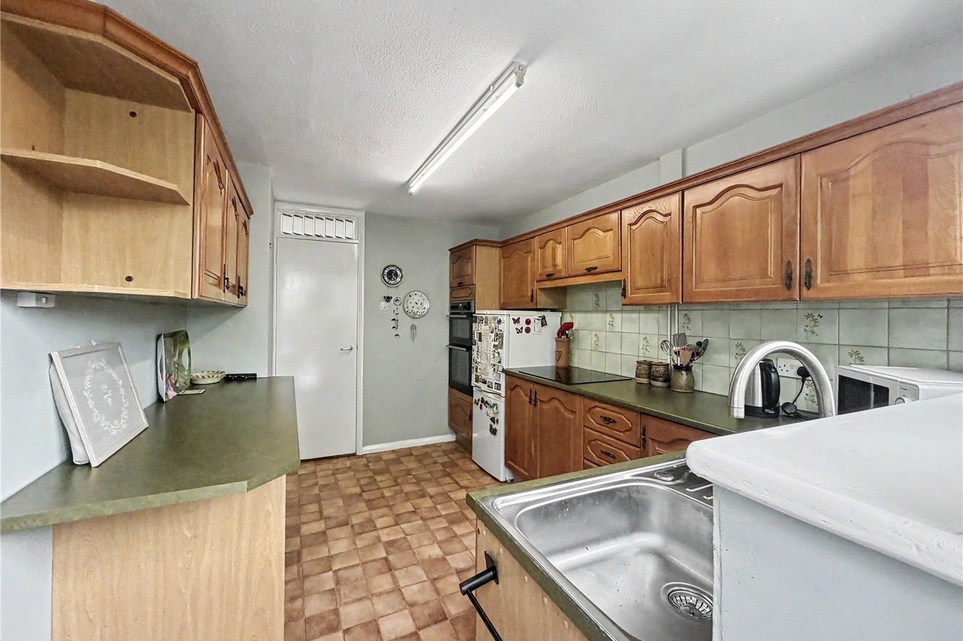 3 bedroom house for sale in Rainham | Robinson Michael & Jackson
