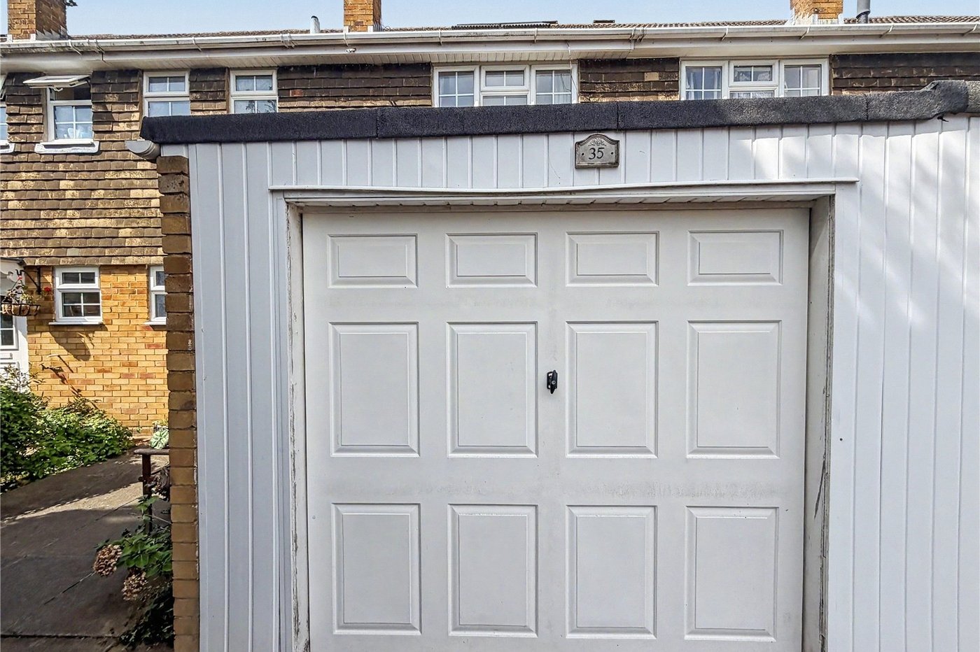 3 bedroom house for sale in Rainham | Robinson Michael & Jackson