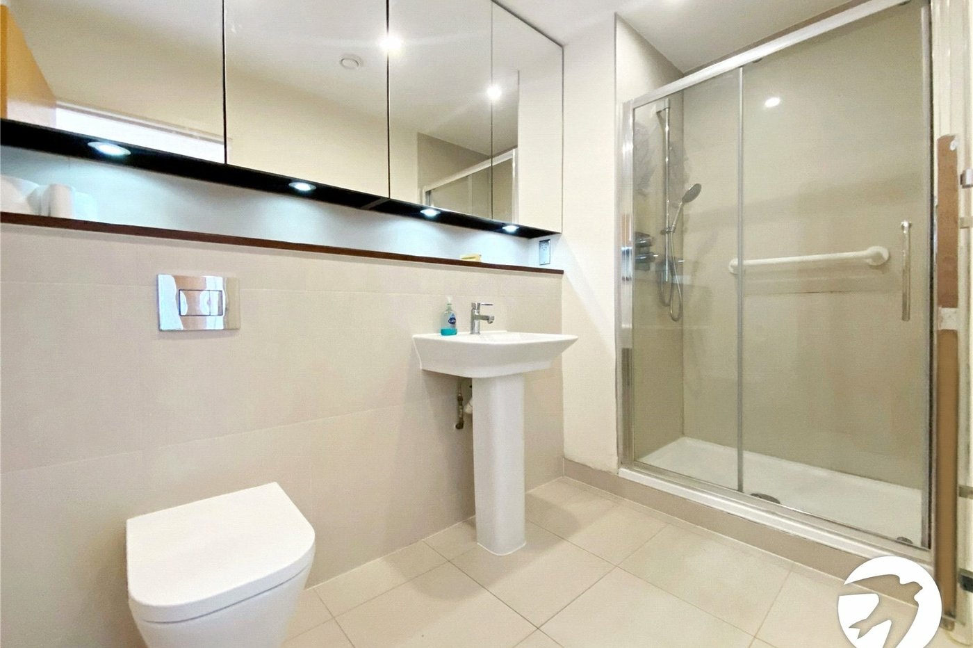 3 bedroom property for sale in Gillingham | Robinson Michael & Jackson