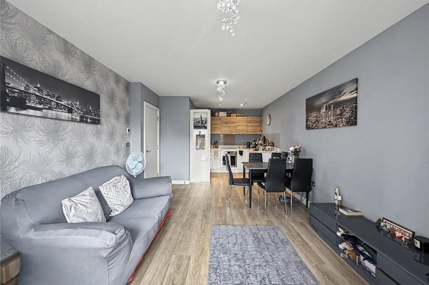1 bedroom property for sale in Gillingham | Robinson Michael & Jackson