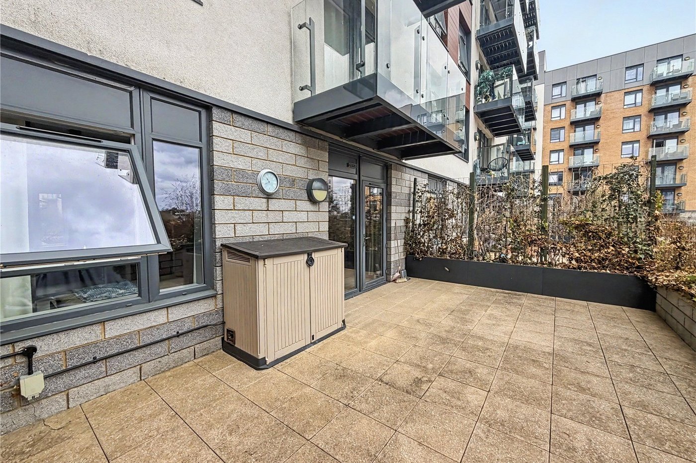 1 bedroom property for sale in Gillingham | Robinson Michael & Jackson