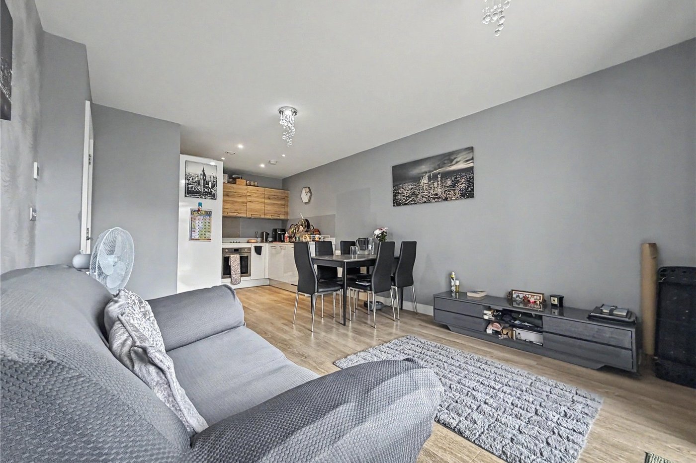 1 bedroom property for sale in Gillingham | Robinson Michael & Jackson