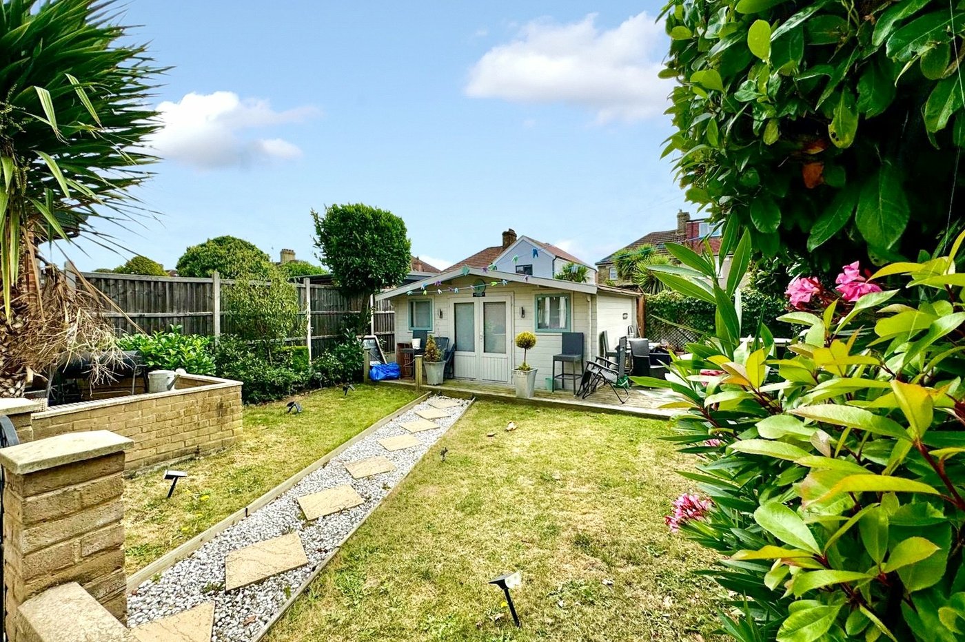 4 bedroom house for sale in Welling | Robinson Jackson