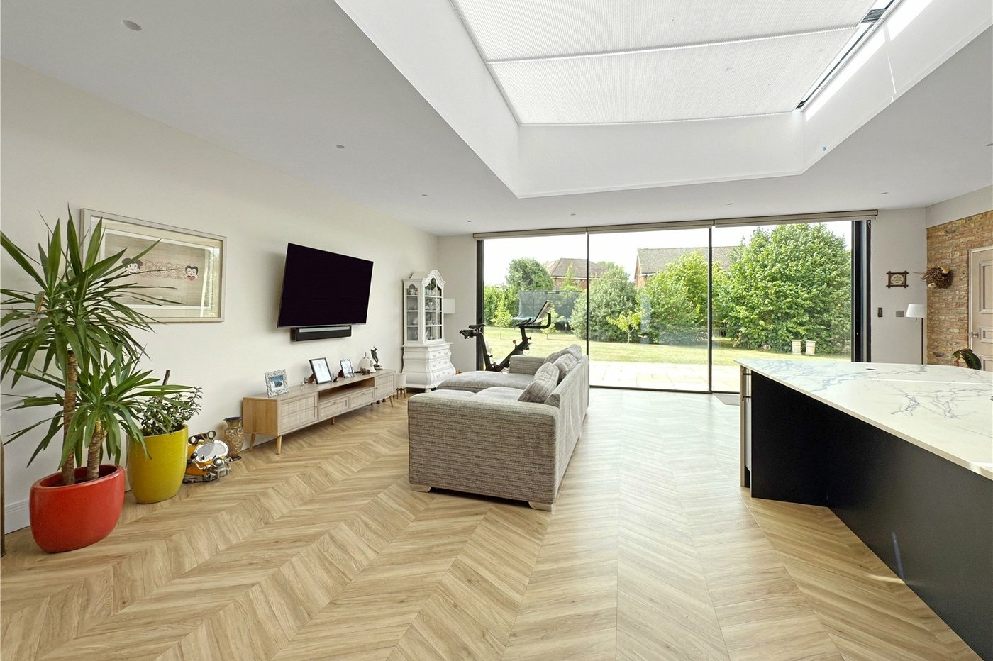 4 bedroom bungalow for sale in Crockenhill | Robinson Jackson