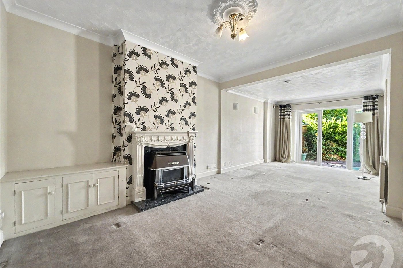 2 bedroom bungalow for sale in Sidcup | Robinson Jackson
