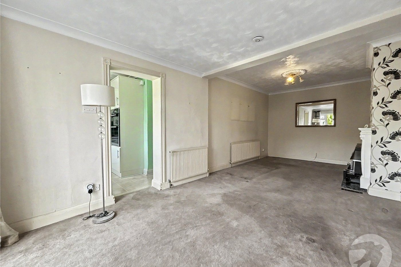 2 bedroom bungalow for sale in Sidcup | Robinson Jackson