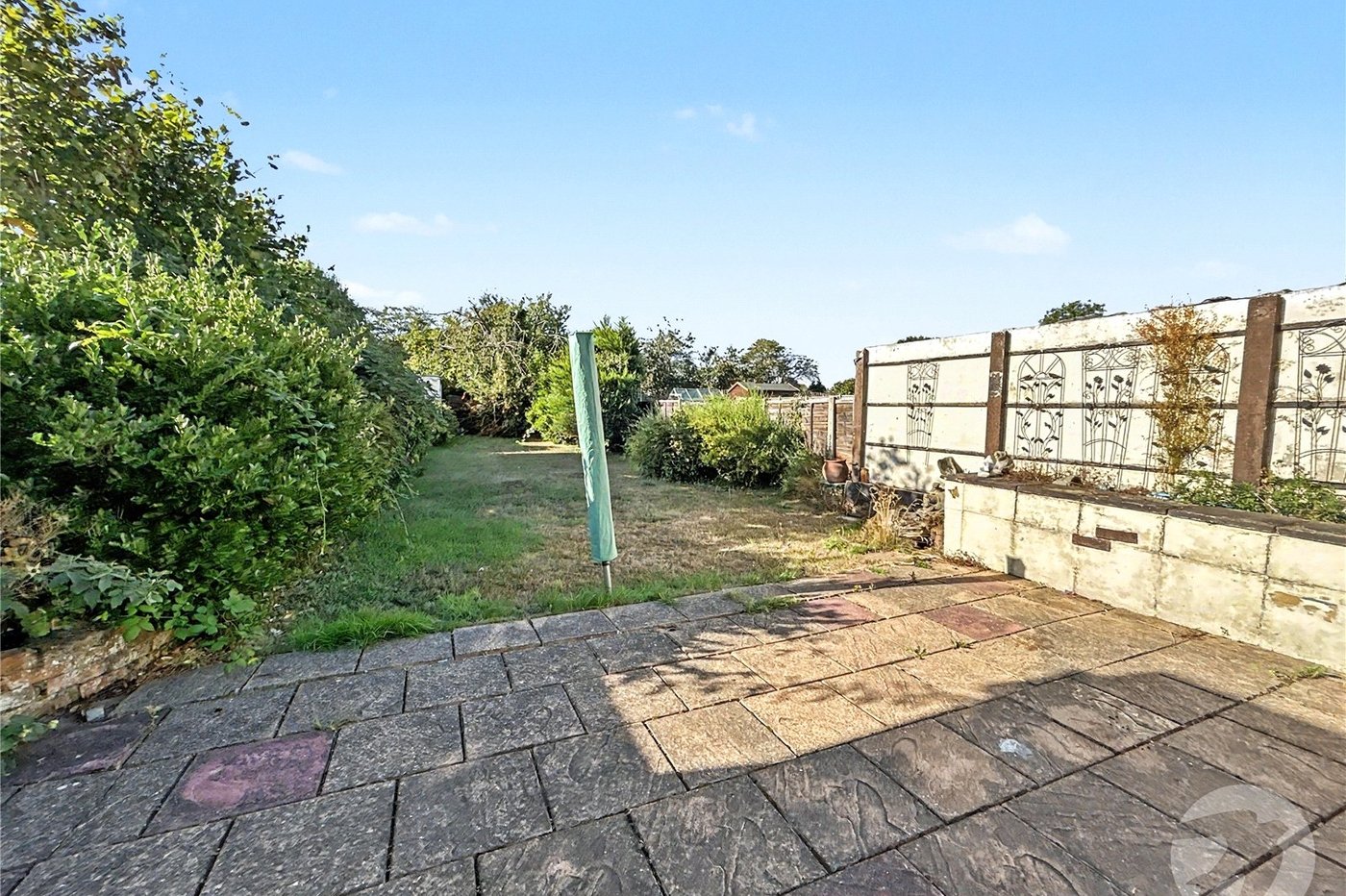 2 bedroom bungalow for sale in Sidcup | Robinson Jackson