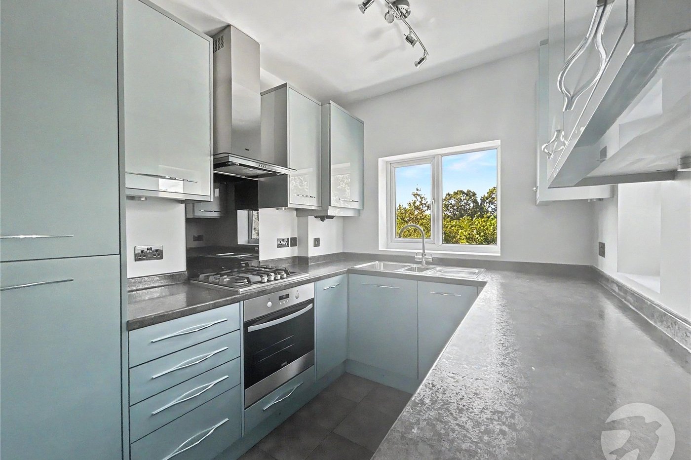 2 bedroom property for sale in Sidcup | Robinson Jackson